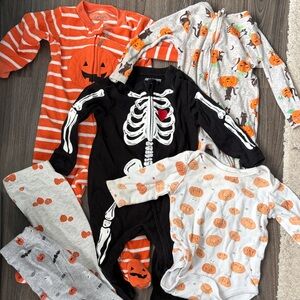Bundle of 6-9 month Halloween outfits. 6 items!